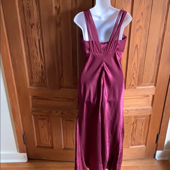 Merlot Evening Gown / Bridesmaid’s Dress - Picture 5 of 9